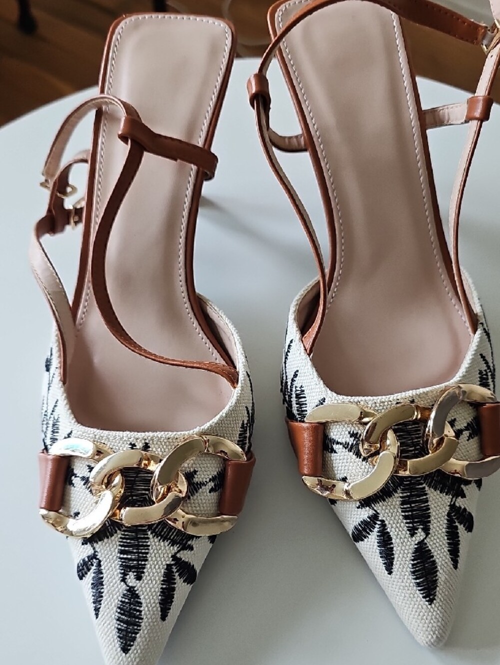 Embroidered Cream Slingback Heels with Brown Trim and Gold Chain One Inch Heel - Picture 4 of 4